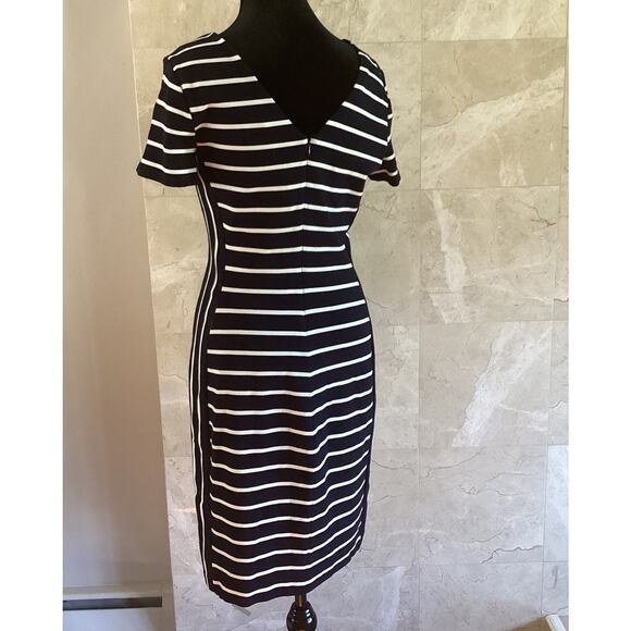 Banana Republic Bodycon Dress Size 6 Navy Striped Slimming Officewear Fall - Picture 5 of 10